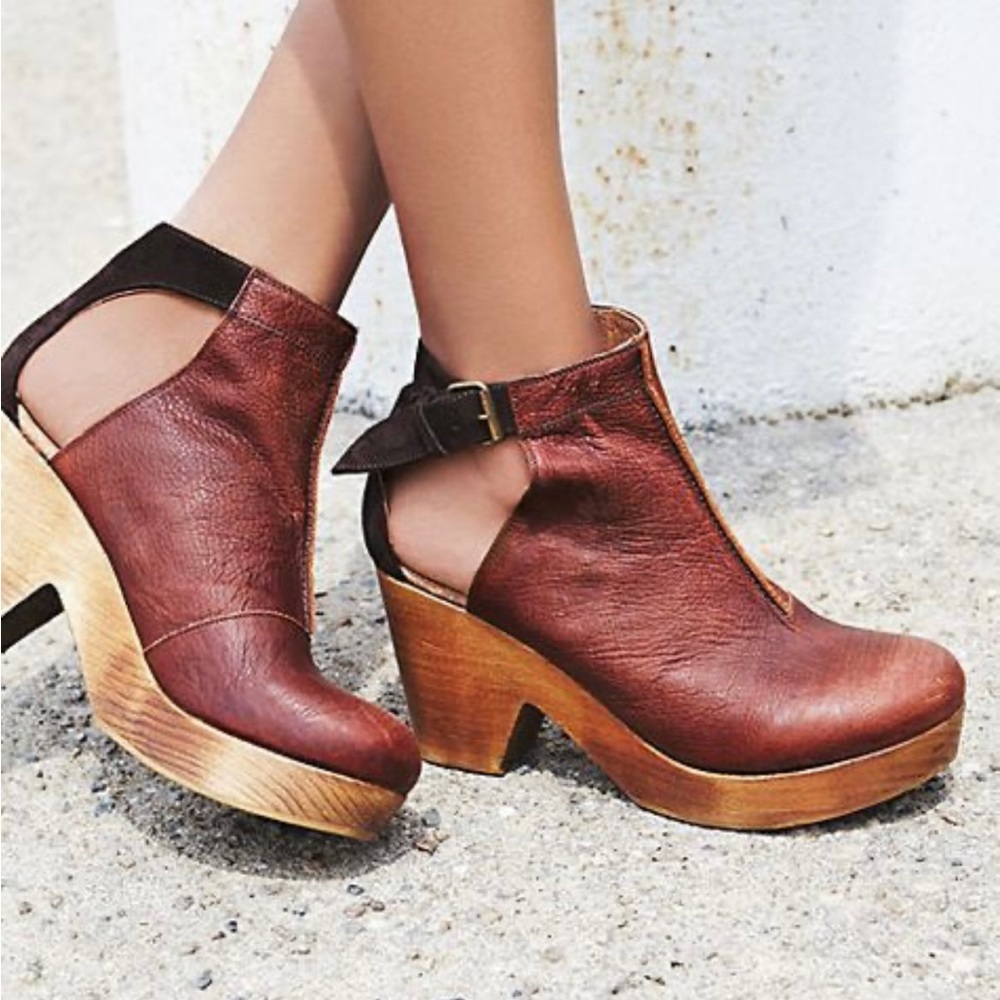 Free People platform clogs